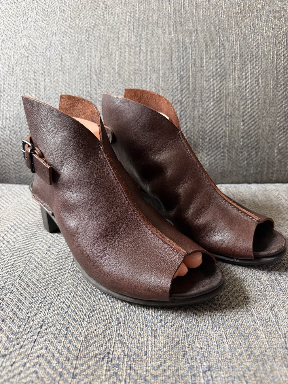 Trippen Mandarin Women’s Brown Leather Wedge Sandals Size: 39